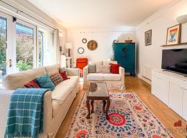 Woodlodge Retreat, hotel em Holywood