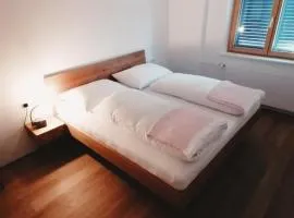 Moderne Wohnung im Grünen