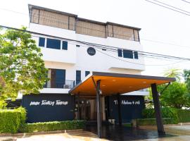 The Modeva Hotel, hotel a Kanchanaburi