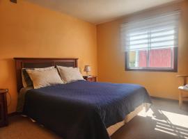 Hostal Mirador Quellón、ケジョンのホテル