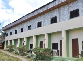 Lake Lovers Stay Hostel, khách sạn ở Badian