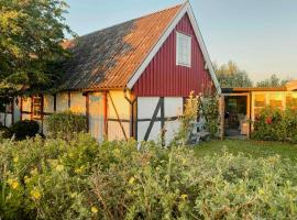 Country House With Preserved Charm In Kullabygden, hotel v destinaci Helsingborg