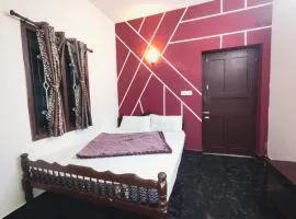 Swarna tourist home