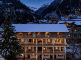 Beholden Stay & Cafe-Mountain View Boutique Stay in Old Manali, hotel a Manāli