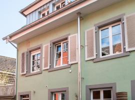 Schwarzwald Ferienhäuser, hotel v destinaci Haslach im Kinzigtal