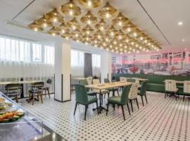 City Comfort Premier Hotel Qinzhou Lingshan Traditional Chinese Medicine Hospital Gymnasium、Lingshanのホテル