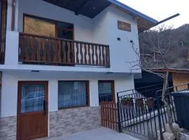 Къща за гости НА СЕЛО