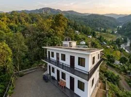 Leaf mountain view holidays rooms