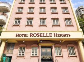 Hotel Roselle Heights, hotell i Jaipur