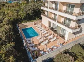 ARA Lux Apartments