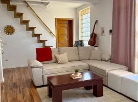 Valentino Villa