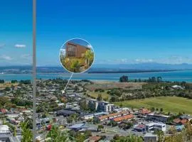 Tahuna Beach Oasis