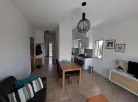 Cosy Sunny One Bedroom Apartment