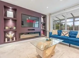 New! Sleeps 6-Free Parking-Long stays-Contractors