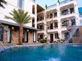 Tam Coc Diamond Premium Hotel & Spa โรงแรมในVũ Lâm