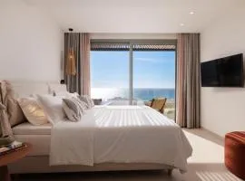 The Little Crab Suites