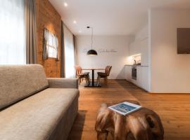 adler alpen apartments, hotel u gradu Šruns