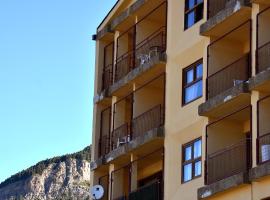 Apartamentos SNÖ Cerler, hotel a Cerler