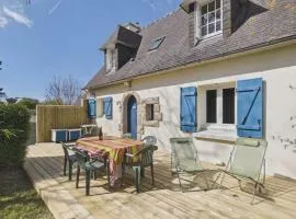 Jolie maison familiale et colorée pour 6