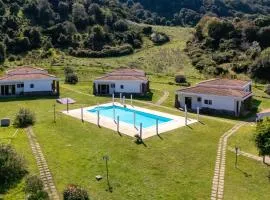 Resort Con Piscina- La Fattoria