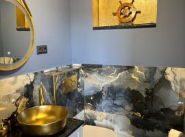 Captains Cove, hotel a Sukošan