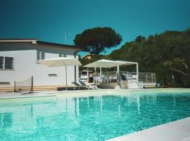 Casa Tata - Pool&Relax, hotell i Ardea