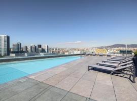Hotel SB Plaza Europa, khách sạn ở Hospitalet de Llobregat