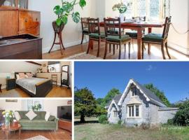 Exeter - City Centre Lodge - 5 Min Walk to Train - Parking, hotel din Exeter