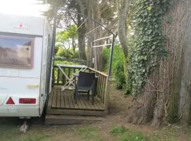 caravane 2 personnes au camping de kerivoas