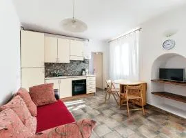 La Perla Apartment by Quokka 360 - In the Heart of Como Historic Centre