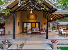 ELIVAAS Lush Villa 6BHK Pet-Friendly Villa with Pool, Jacuzzi, Gazebo & Garden