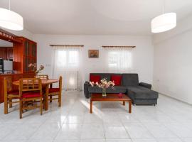 Sainis Rooms 5 - Cozy Apartment for Four People with Full Kitchen, Hotel in Selianitika