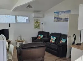 Foxys Seaside Retreat
