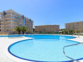 Apartamento tipo Resort, cerca playa, con parking