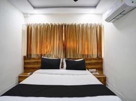 Hotel O Apollo, hotel em Bodakdev