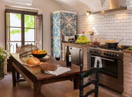 VentallóLEscala. WiFi. Rooftop w stunning views, hotelli kohteessa Ventalló