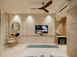 Krishna Palace Hotel, Raga's Times Square