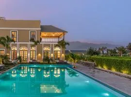 Merriment Luxury Resort & Private Pool Villa, Abu Road