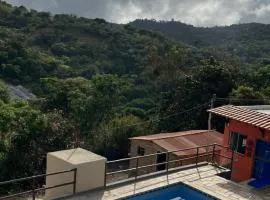 Casa amarela Recanto Doce Lar