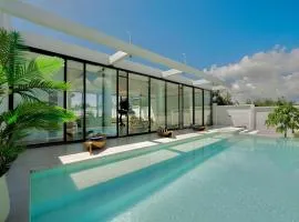 Casa Del Mare Ocean SeaView Villa with Private Pool