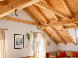 Helle Ferienwohnung im Bayerischen Wald mit Balkon, Garten & viel Platz für 4
