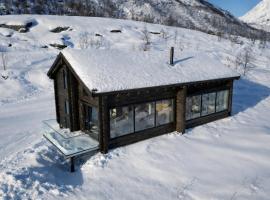 Sommarbukt Nordlys - Luxury Fjord Lodge near Tromsø, Hotel in Tromsø