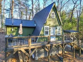The Lookout - Secluded A-Frame Hot Tub Games