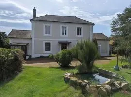 Domaine la Guicheuse 15 pers - parc 3000m²