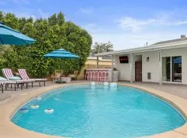 Scottsdale Retreat Pool Spa Fire Pit Games
