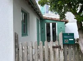 Cosy French retreat in Brettes