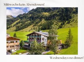 Hubertus, 3 Sterne Superior, hótel í Lech am Arlberg