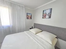 Modern Living Apartment Hotel