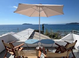 Lenio Rooms, hotel a Città di Skiathos