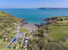 Troed y Rhiw 3 beds by the beach Cwm yr Eglwys, hotel a Newport